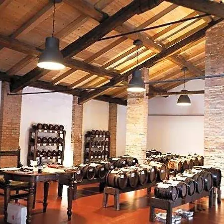 La Cascina Di Balsamico Bonini Bed and breakfast 3*
